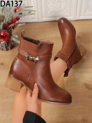 T676 BLACK