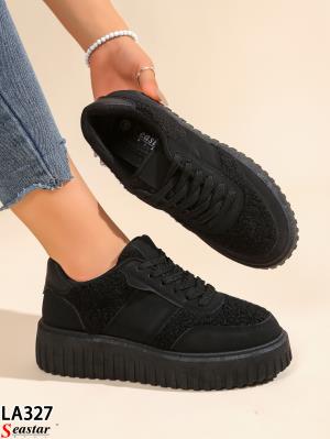 T676 BLACK